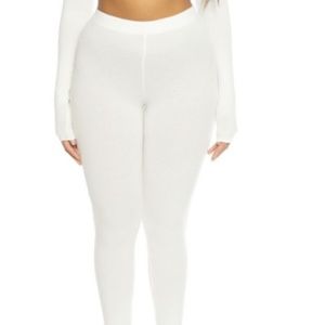 NAKED WARDROBE The Oh So Tight Micro Ribbed Leggings